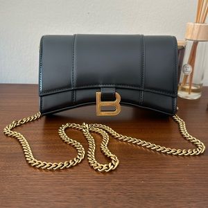 Balenciaga Hourglass Wallet On Chain In Black Calfskin Leather NWT
